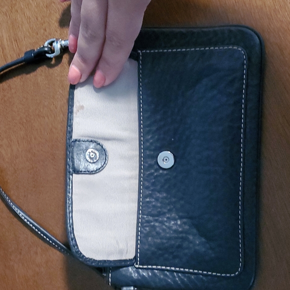 Coach Pebbled Black Leather Wristlet - Picture 3 of 6